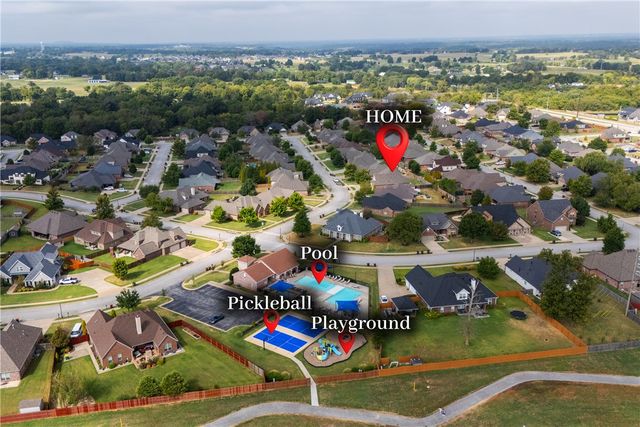 8184 Buona Sera Street, Springdale, AR 72762