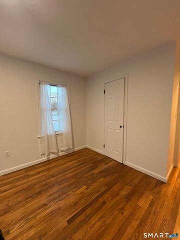 81 Black Rock Turnpike, Redding, CT 06896