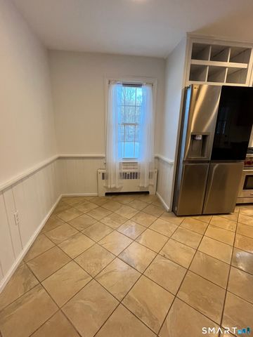 81 Black Rock Turnpike, Redding, CT 06896