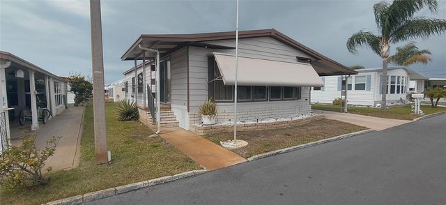 2127 OAHU DRIVE, Holiday, FL 34691