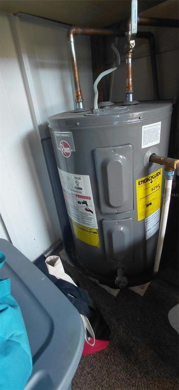 Image 30 of property listing at 2127 OAHU DRIVE, Holiday, FL 34691