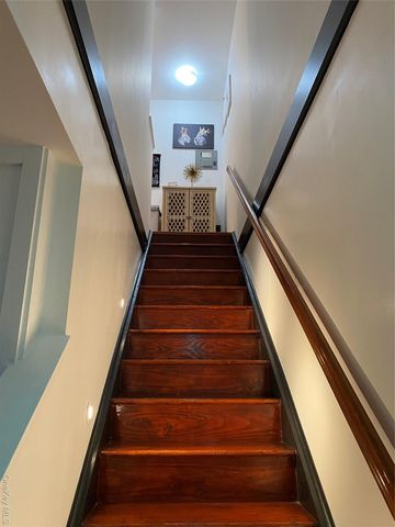 660 Williams Avenue, Brooklyn, NY 11207