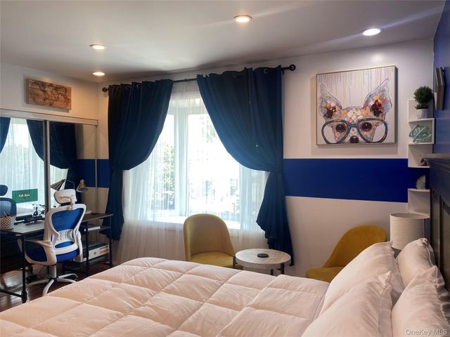 660 Williams Avenue, Brooklyn, NY 11207