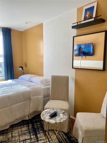 660 Williams Avenue, Brooklyn, NY 11207