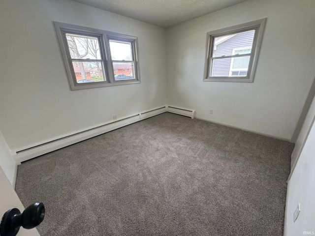 2820 Sherborne Boulevard, Fort Wayne, IN 46805