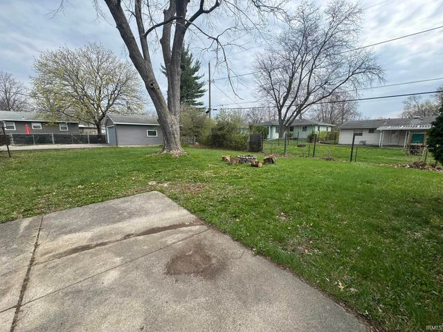 2820 Sherborne Boulevard, Fort Wayne, IN 46805