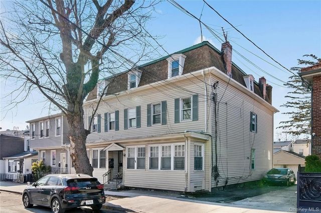 1524 124th Street, College Point, NY 11356