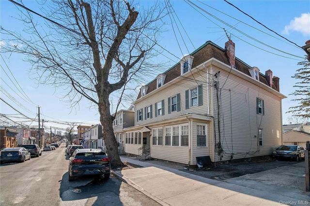 1524 124th Street, College Point, NY 11356