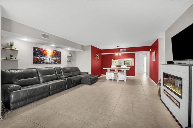 2659 Carambola Circle 303, Coconut Creek, FL 33066