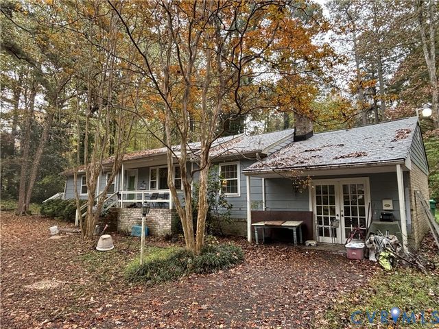 12841 Penny Ln, Midlothian, VA 23112