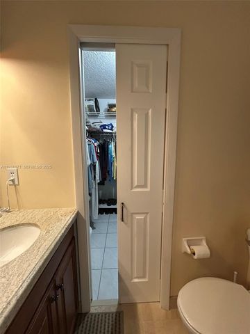 606 SE Trafalgar Ct, Dania Beach, FL 33004