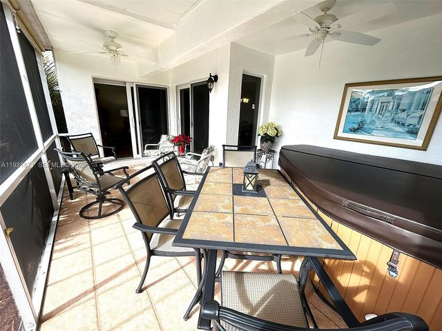 606 SE Trafalgar Ct, Dania Beach, FL 33004