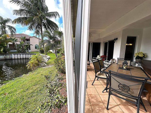 606 SE Trafalgar Ct, Dania Beach, FL 33004