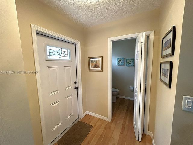 606 SE Trafalgar Ct, Dania Beach, FL 33004