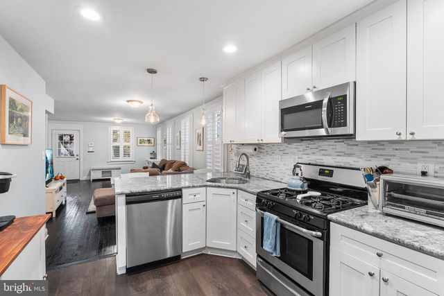 207 GLENWOOD AVE, Merchantville, NJ 08109