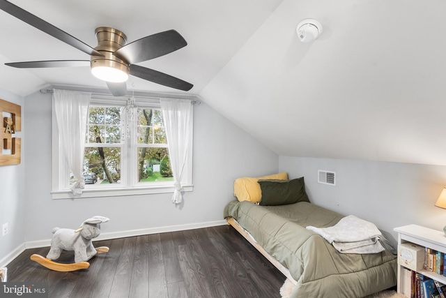 207 GLENWOOD AVE, Merchantville, NJ 08109