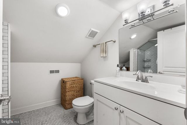 207 GLENWOOD AVE, Merchantville, NJ 08109