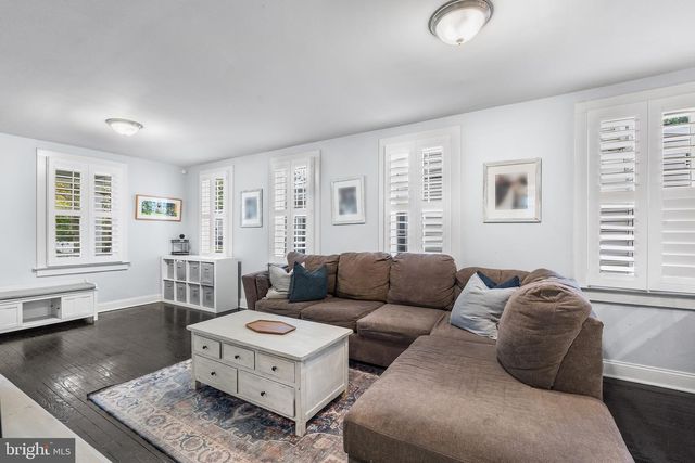 207 GLENWOOD AVE, Merchantville, NJ 08109