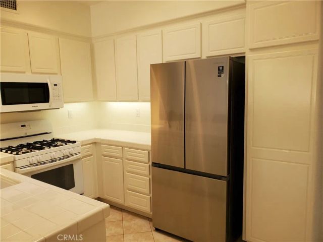 2676 Dietrich Drive, Tustin, CA 92782