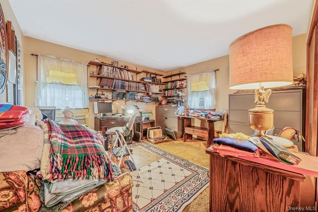 46 Anita Place, Farmingdale, NY 11735