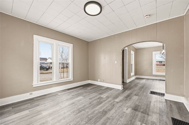 580 9th Street, Marion, IA 52302