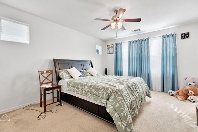 4421 W Pinsapo Drive, Fresno, CA 93722