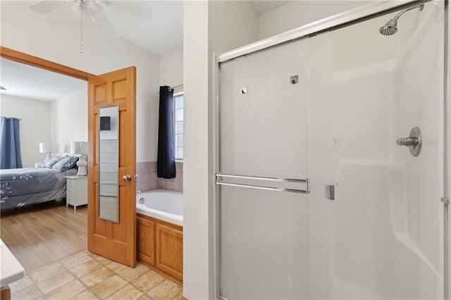 2126 NE Sparta Drive, Blue Springs, MO 64029