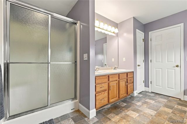 151 Independence Lane, Grand Island, NY 14072