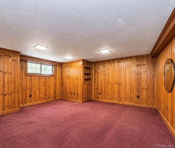 80-07 215th Street, Hollis Hills, NY 11427
