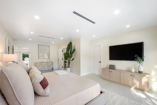 13800 SW 79th Ct, Palmetto Bay, FL 33158