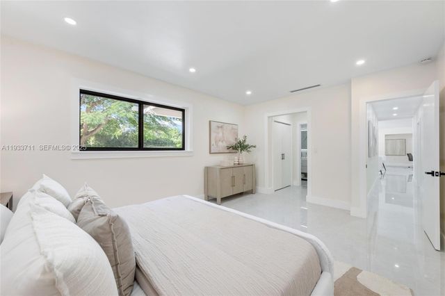 13800 SW 79th Ct, Palmetto Bay, FL 33158