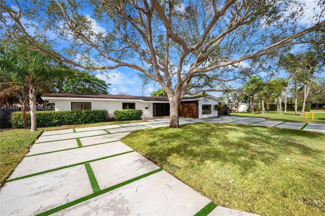 13800 SW 79th Ct, Palmetto Bay, FL 33158