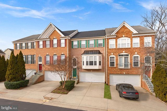 13584 CEDAR RUN LN, Herndon, VA 20171