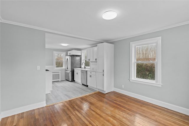 2 Sprague Avenue, East Providence, RI 02915