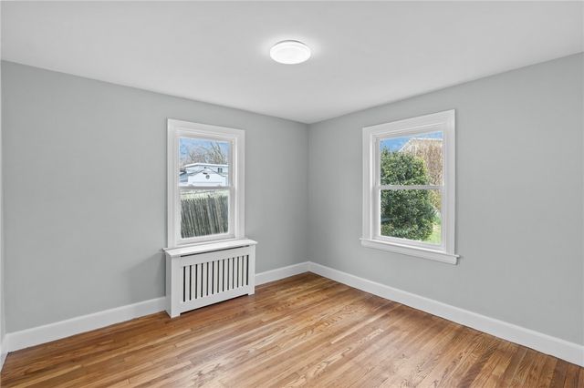 2 Sprague Avenue, East Providence, RI 02915