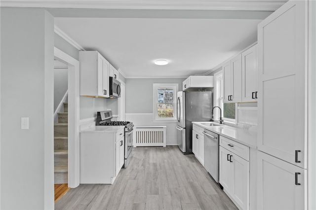 2 Sprague Avenue, East Providence, RI 02915