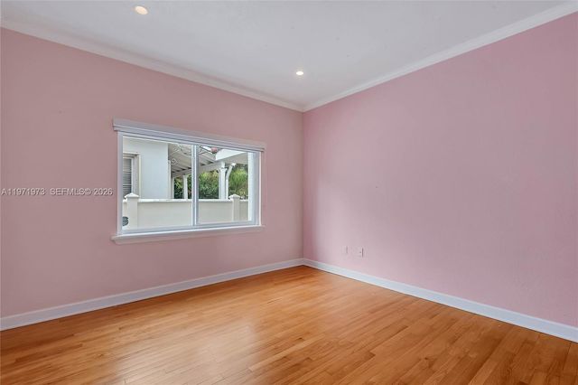 35 SW 20th Rd, Miami, FL 33129