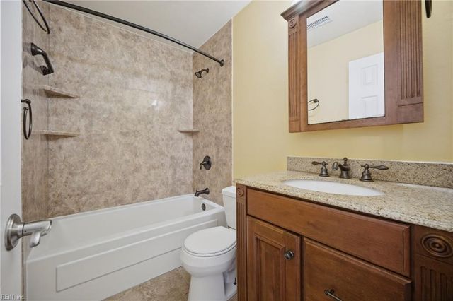 1213 Aztec CT, Virginia Beach, VA 23454