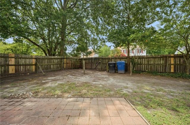 1213 Aztec CT, Virginia Beach, VA 23454