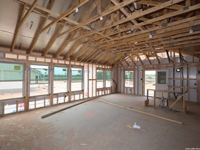 17407 Elder Walnut Drive, Elmendorf, TX 78112