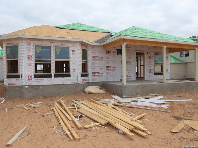 17407 Elder Walnut Drive, Elmendorf, TX 78112