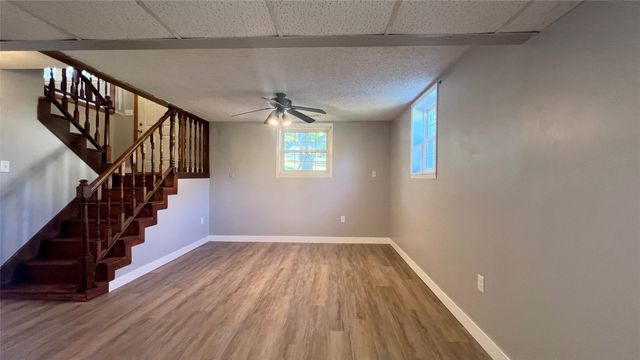 4295 NW 11th Street, Des Moines, IA 50313