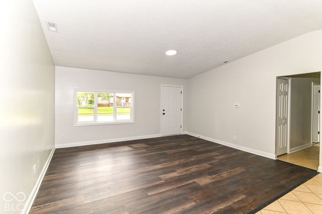 9226 Rochelle Drive, Indianapolis, IN 46235