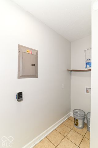 9226 Rochelle Drive, Indianapolis, IN 46235