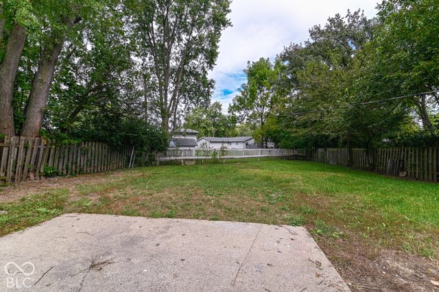 9226 Rochelle Drive, Indianapolis, IN 46235
