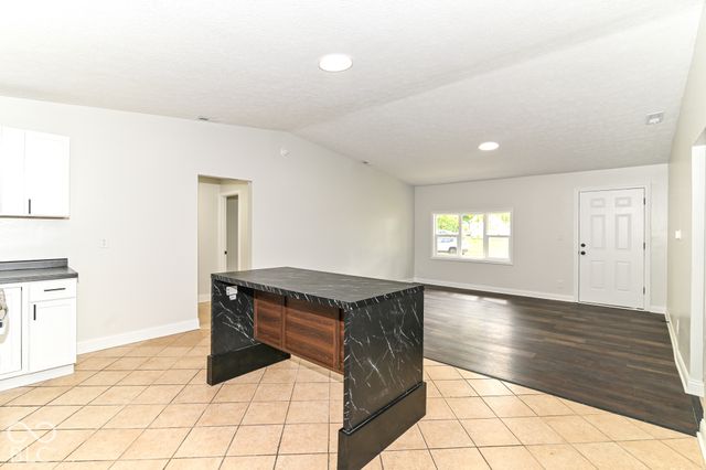 9226 Rochelle Drive, Indianapolis, IN 46235