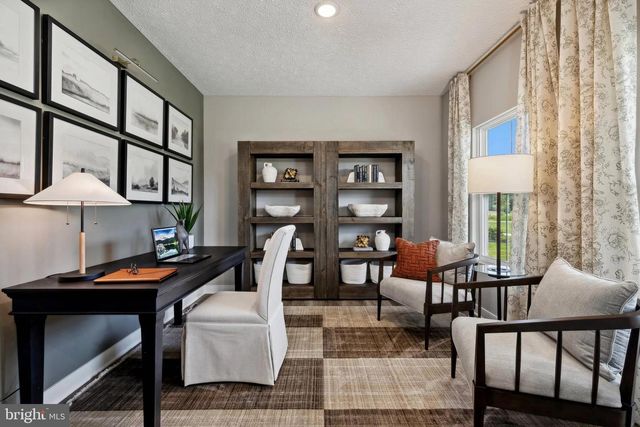 265 VALOR LANE, Martinsburg, WV 25405