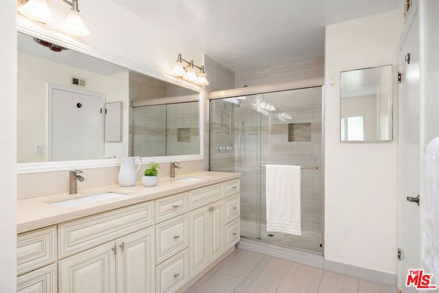 2024 San Ysidro Drive, Beverly Hills, CA 90210