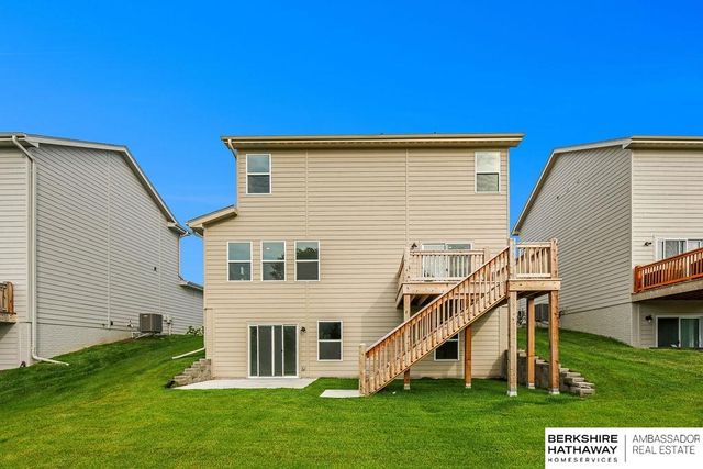 9524 S 181 Street, Omaha, NE 68136
