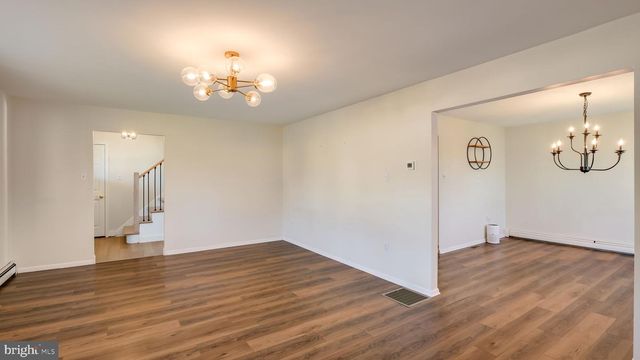 1140 DAYTON DR, Warminster, PA 18974